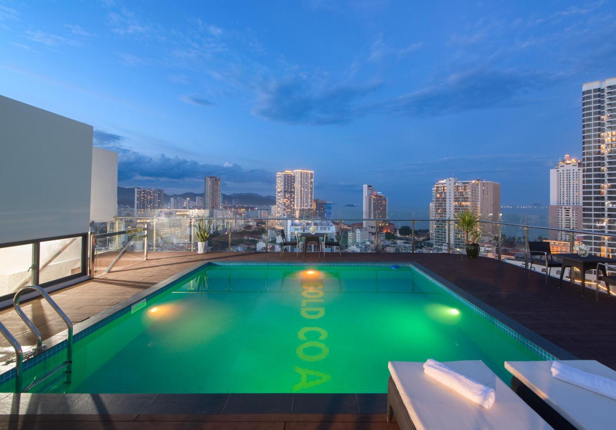 Khách sạn Bờ Biển Vàng - Gold Coast Hotel Nha Trang Extérieur photo
