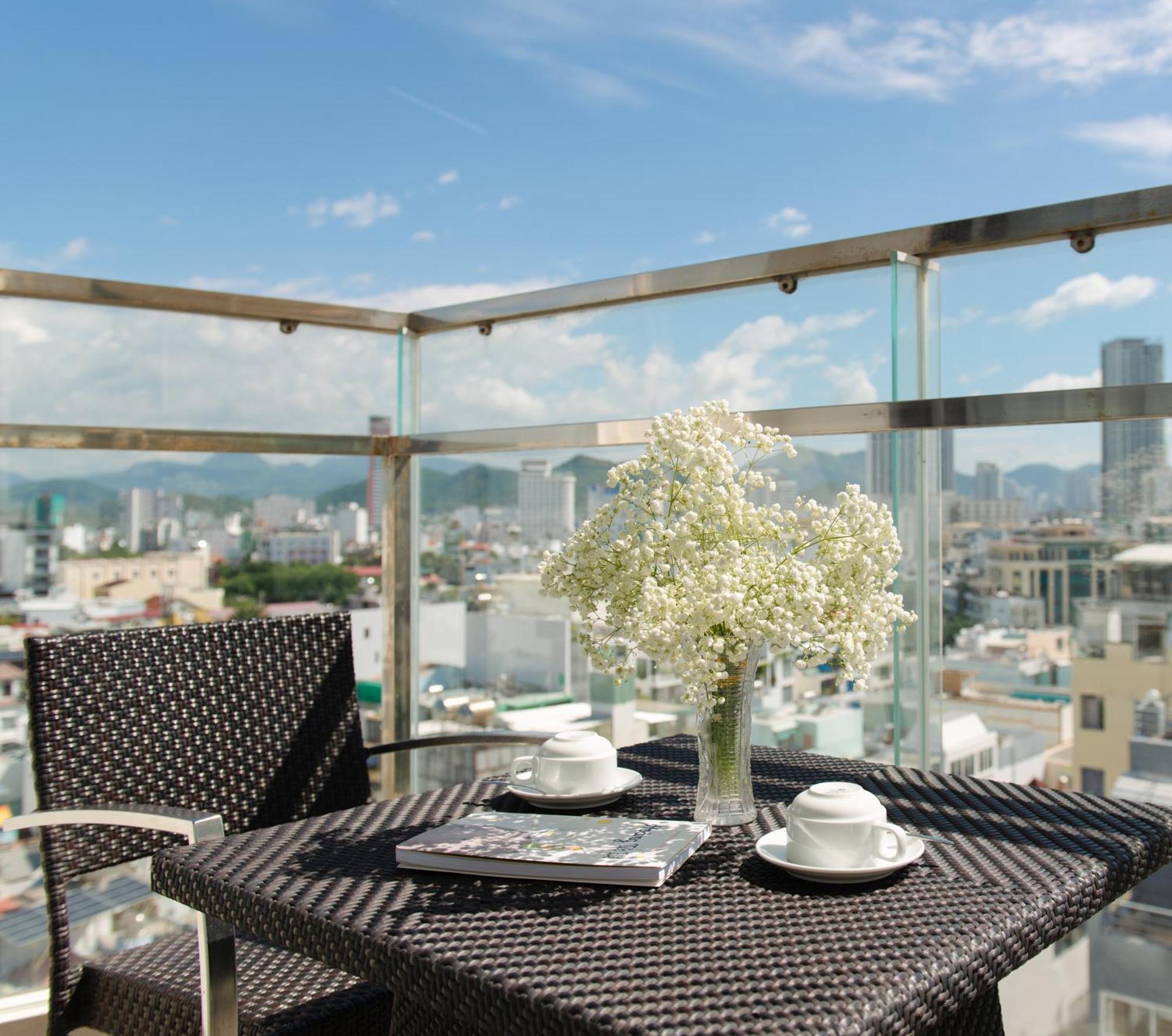 Khách sạn Bờ Biển Vàng - Gold Coast Hotel Nha Trang Extérieur photo