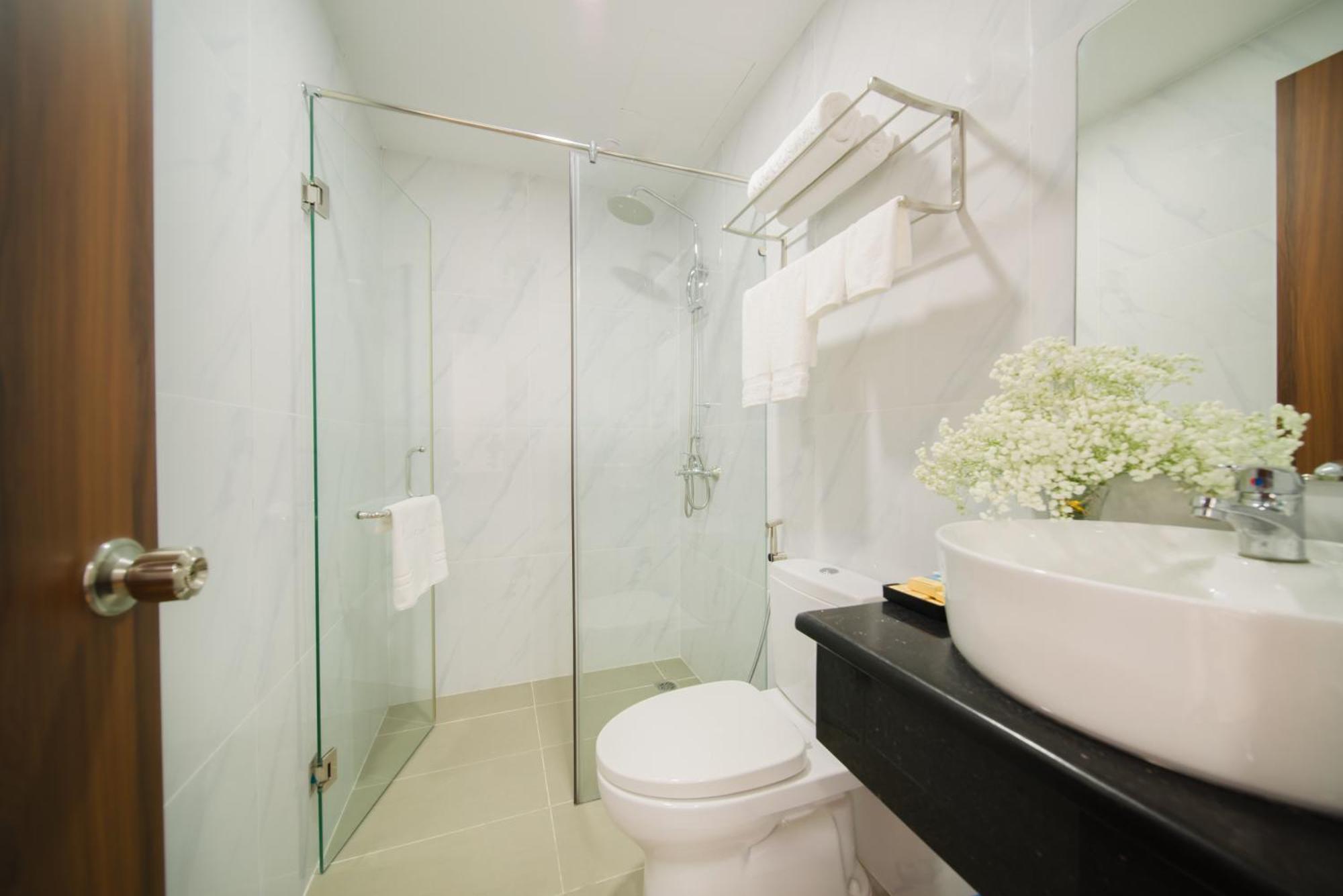 Khách sạn Bờ Biển Vàng - Gold Coast Hotel Nha Trang Extérieur photo