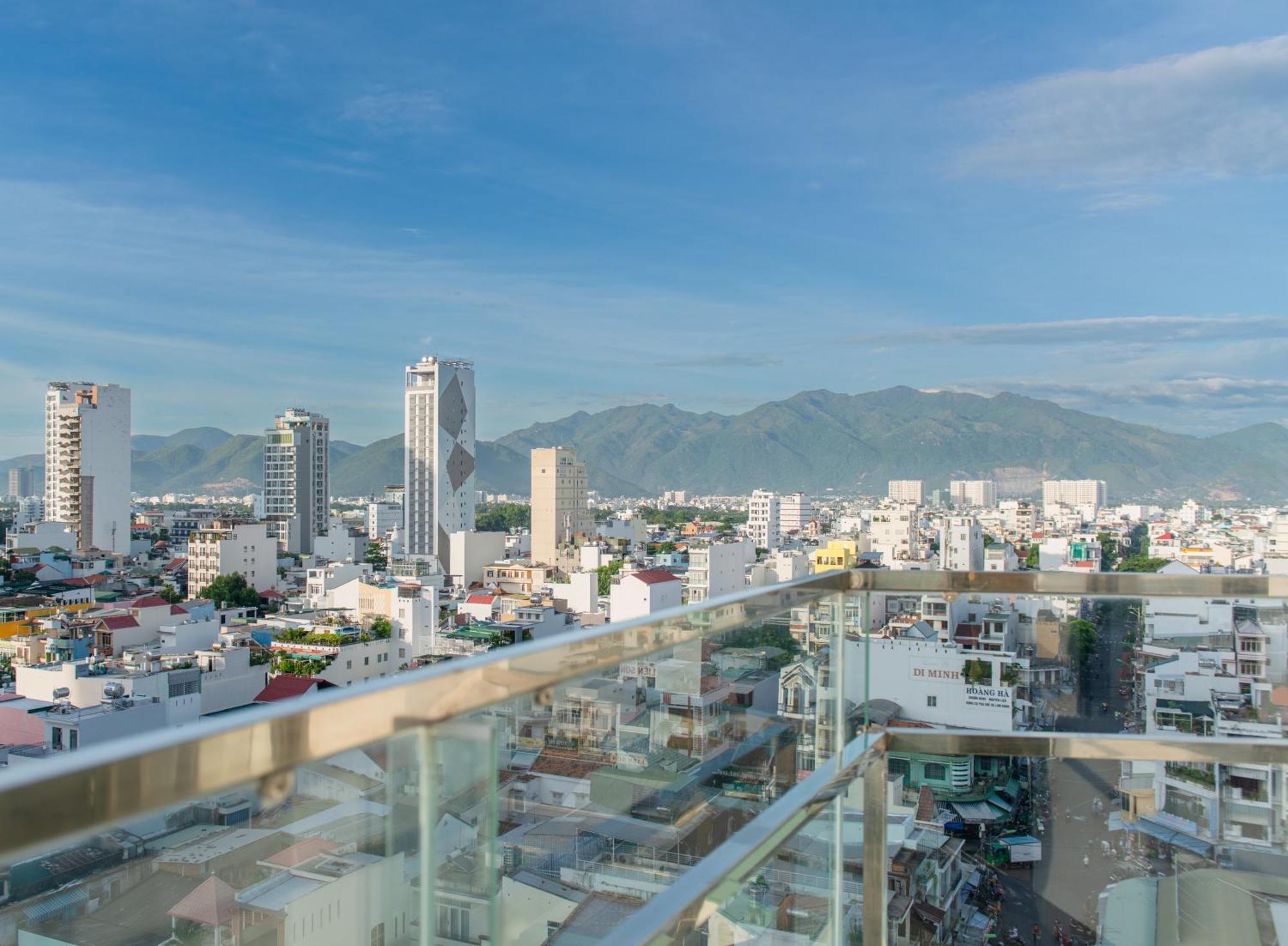 Khách sạn Bờ Biển Vàng - Gold Coast Hotel Nha Trang Extérieur photo