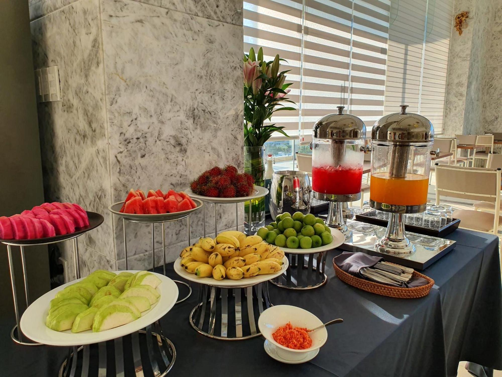 Khách sạn Bờ Biển Vàng - Gold Coast Hotel Nha Trang Extérieur photo
